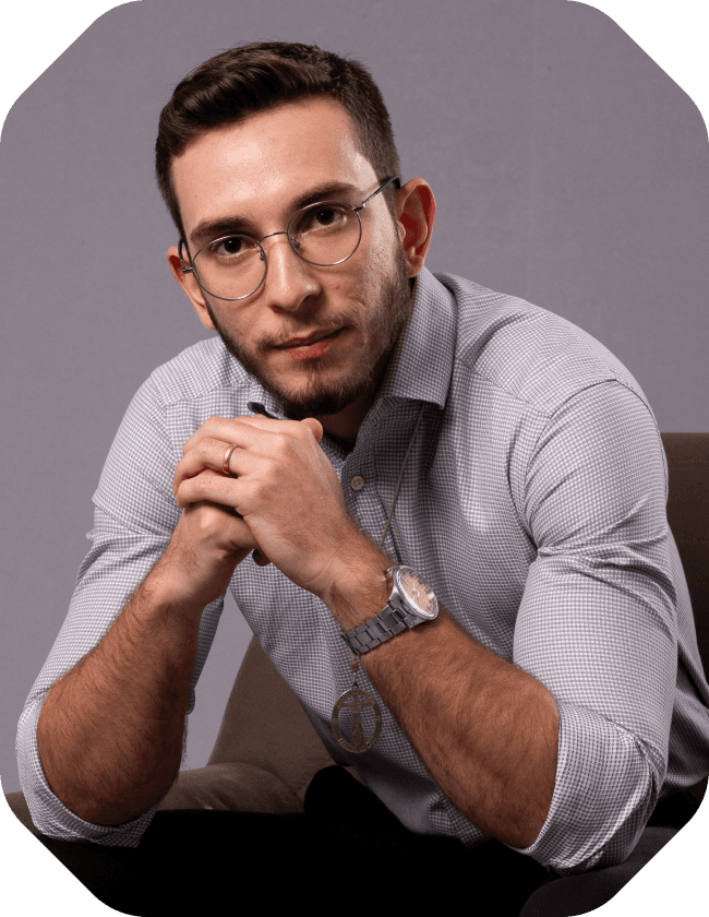 Imagem do consultor Alírio Wanderley